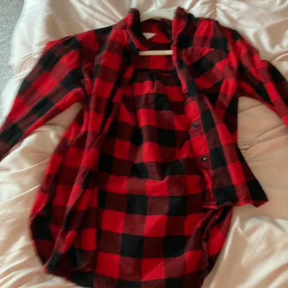 Bundle of clothes - Picture 4 of 6